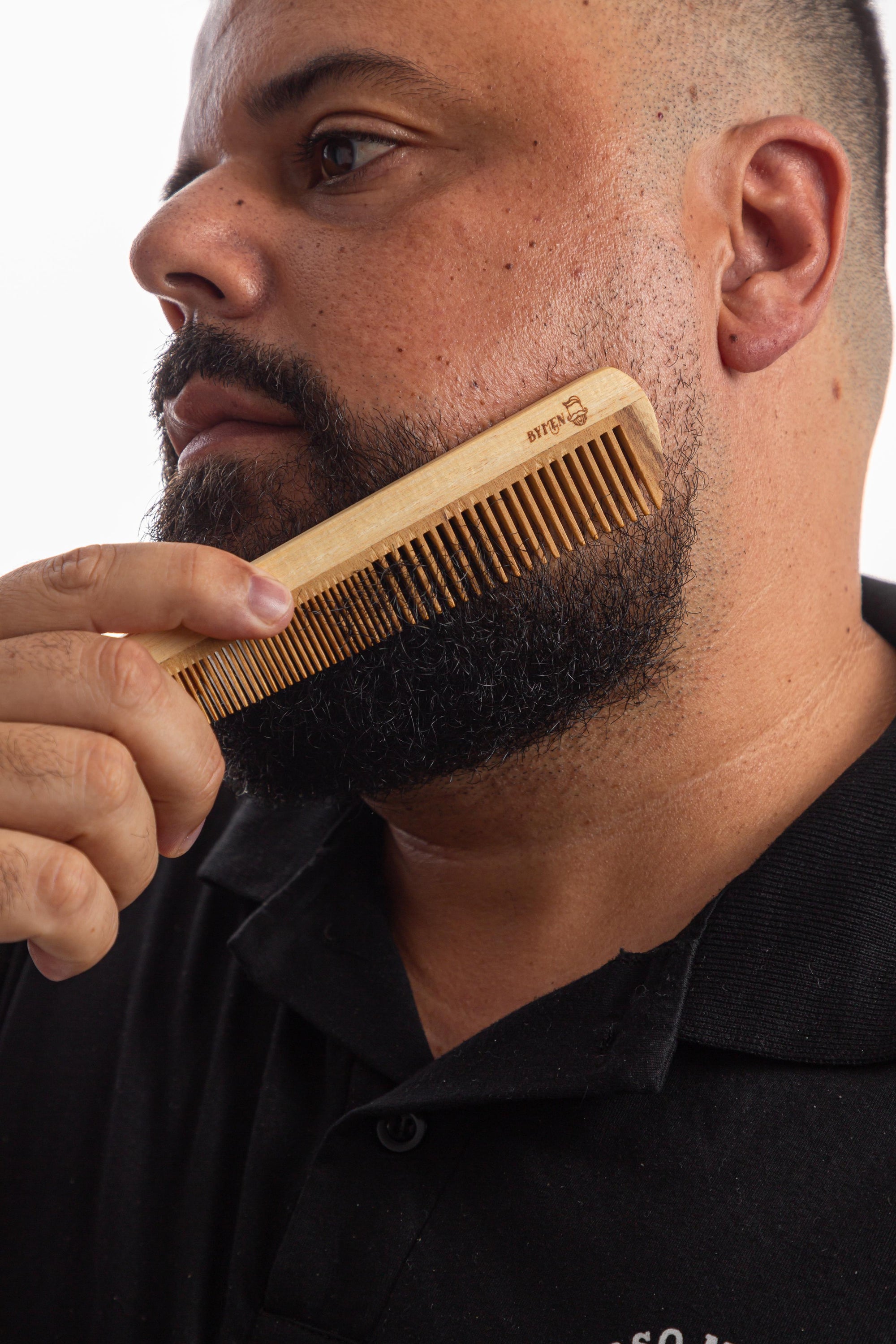 Pente de Madeira para Barba e Cabelo Portátil - Anti-Frizz e Estilização